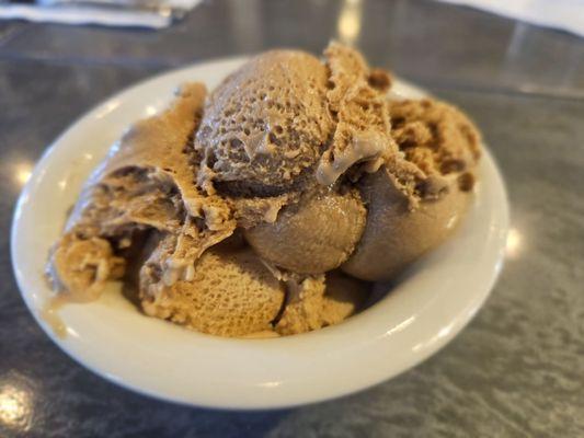 Espresso and tiramisu gelato