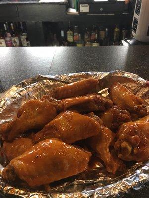 One dozen medium wings