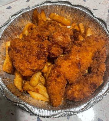 Kids Chicken Tenders with French Fries