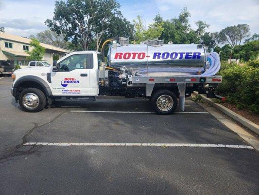 New Septic Pump Truck, small enough to get in those tight areas and big enough to get the job done right.