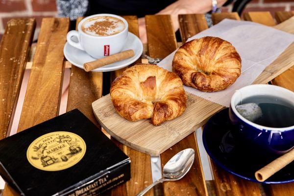 French Café, Coffee, Croissant, tea, Le Petit Parisien, French Bakery.