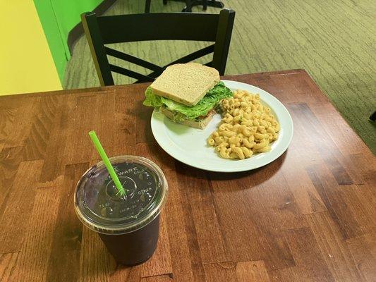 Aronia Banana Smoothie, Macaroni And Cheese, And The Veggie Avocado Sandwich