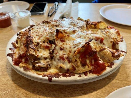 Nachos with ground beef