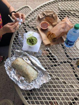 Burrito chips and salsa