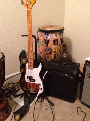 SX bass and Starcaster amp