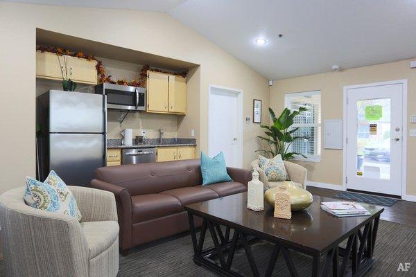 StoneRidge Apartments