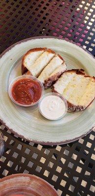 Cheesy pretzel bread