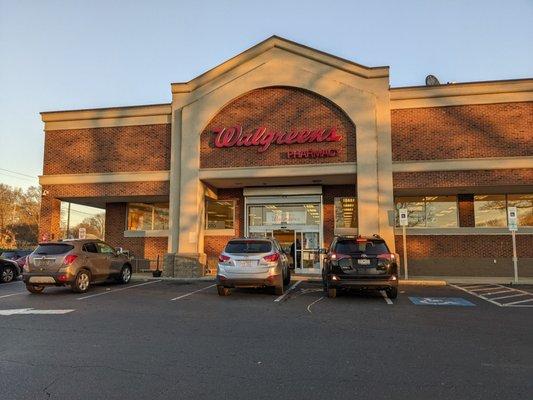 Walgreens at Arrowood and South Tryon, Charlotte