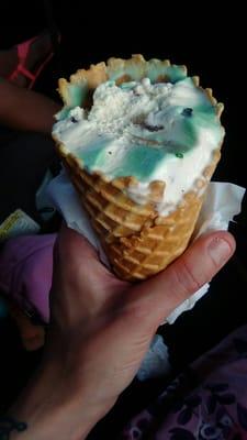 Mint chocolate / chocolate chip cookie dough waffle cone