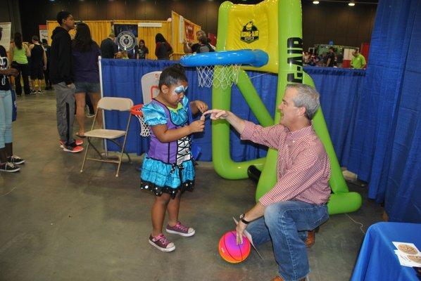 KIDSFEST 2016 - Dr. Gilchrist had so much fun with OKC children.