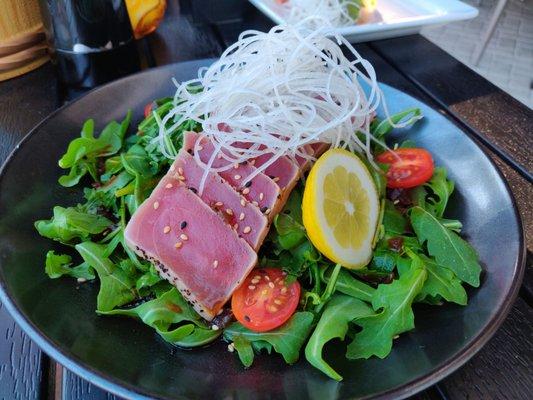 Asia Bay Tuna Salad ($15)