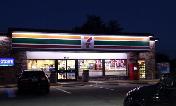 7-Eleven on Samoran in Orlando