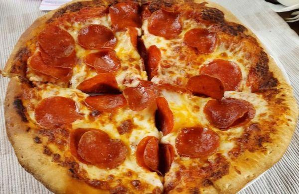 Pepperoni pizza