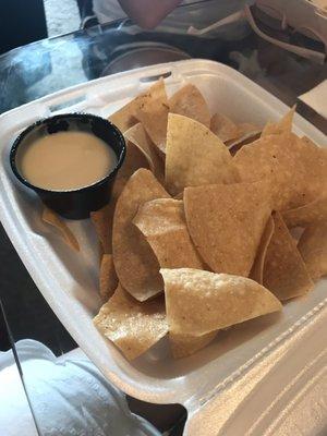 Chips & Queso