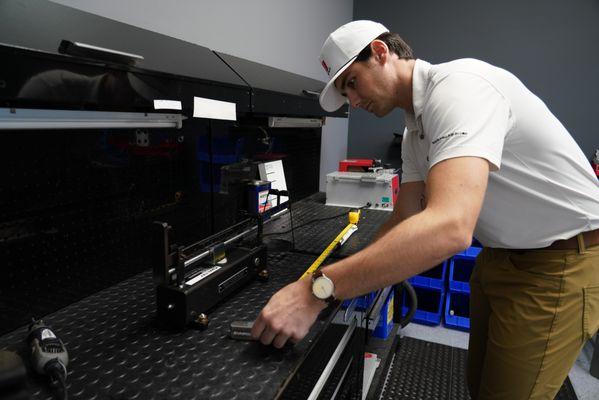 ERX Putter fitting studio