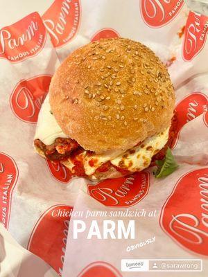 CHICKEN PARM ROLL