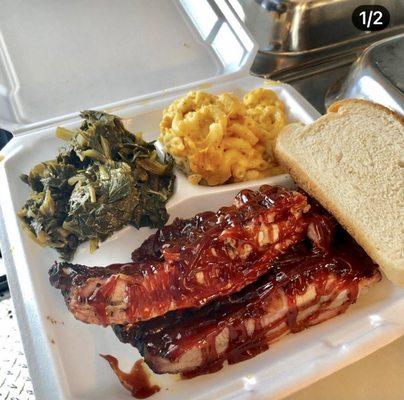 Bbq ribs with Mac and southern mix greens