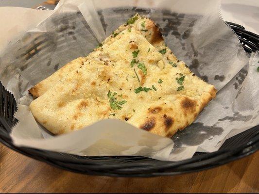 Garlic naan