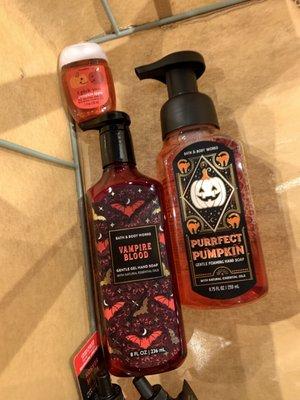 Stopped by for my Halloween scents 10/2/21