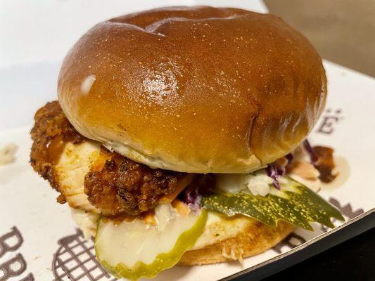 HONEY HOT CHICKEN SANDWICH