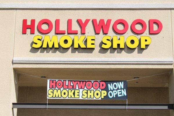 HOLLYWOOD SMOKE SHOP