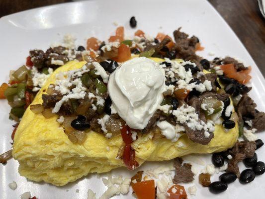 Carne asada omelette (hold the potatoes, hold the toast)