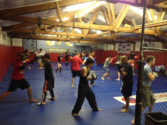 kickboxing classes