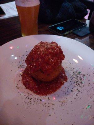 Chicken parm arancini