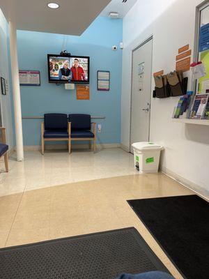 Waiting room Television Clean room Organized office supplies