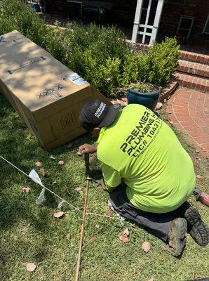 New water heater going in the city of Pasadena