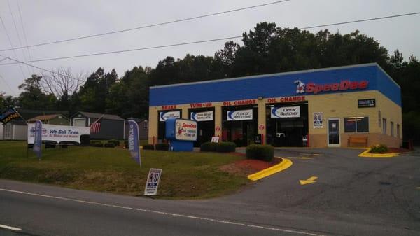 SpeeDee Oil Change & Auto Service