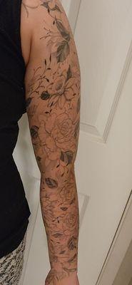 Floral arm completed by Lo