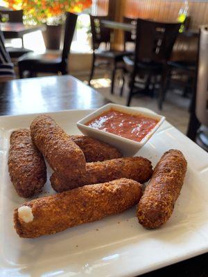 vegan mozzarella sticks