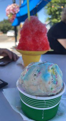 Medium snow cone & two scoops.