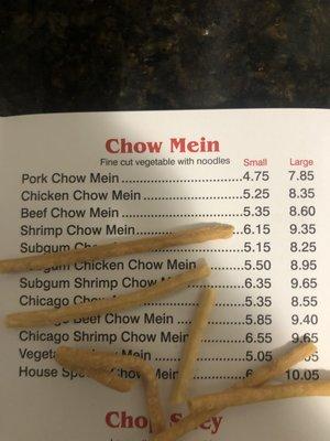 Menu with example of the noodles my chow mein came with