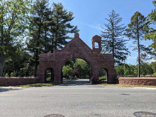 Oak Grove Cemetery of Springfield