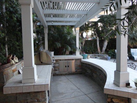 Poolside kitchen cabana