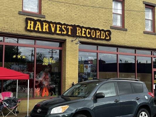 Harvest Records storefront