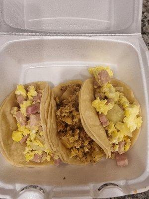 Great breakfast tacos! Definitely gonna go back this week!