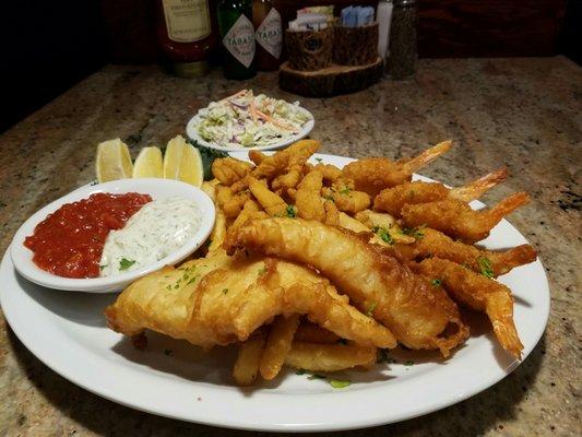 "So you say you want seafood - "Well, just ask anybody in Havasu & They'll tell you JUICY'S Angler's Trio, Tempura Cod, Clams & Shrimp