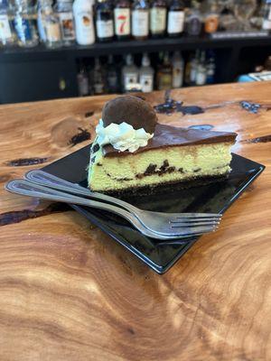 Thin Mint Cheesecake