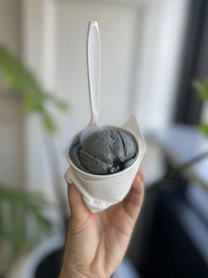 Black sesame scoop