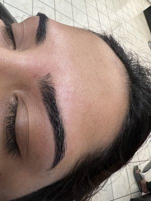 Eyebrow threading