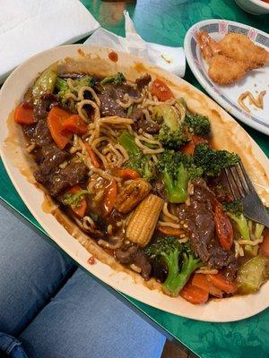 Beef broccoli over pan fried noodles spicy!!!