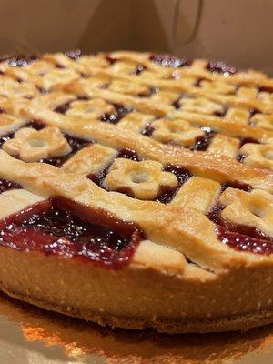 Spun's Raspberry Linzertorte! Wow beautiful and delicious!!