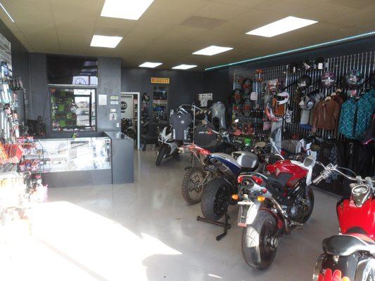 Front showroom of RnDmoto in St. George, Utah!