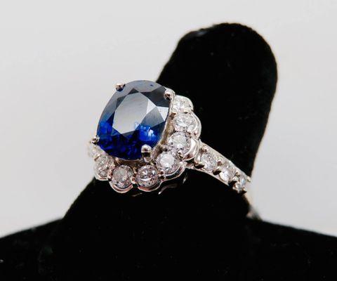 You too can be a princess... Sapphire and Diamond ring set in 14kt White Gold! 0