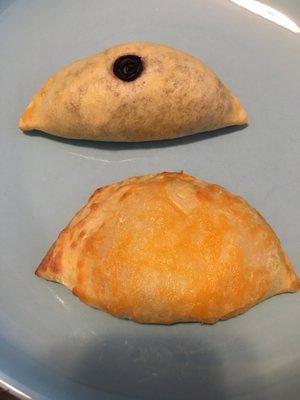 EmpaCheese and veggie empanadas