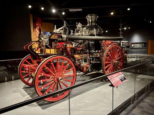 Horse-drawn fire engine