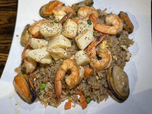 Seafood fried rice